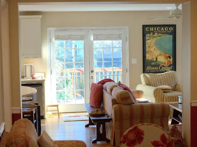 Instructions for Selecting Ideal Closet Solutions for Your Domicile