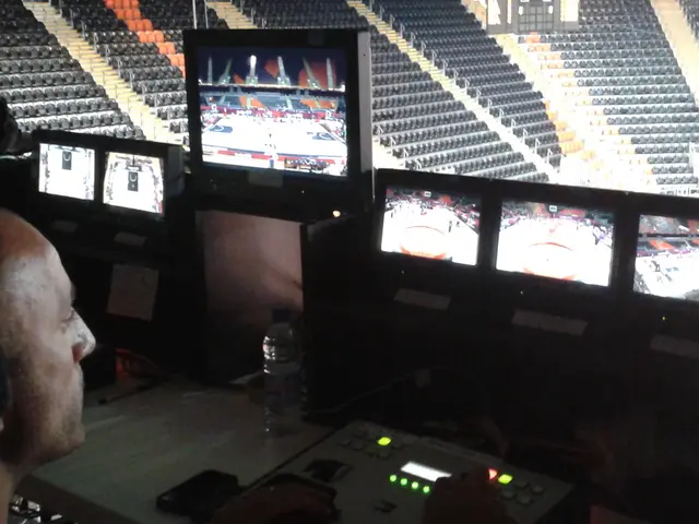 External Monitors Now Compatible with Ikelite Housings for Enhanced Underwater Imaging