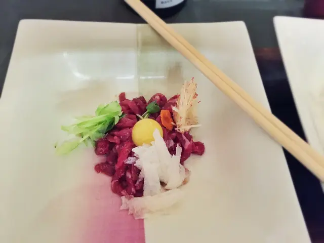 Prepared Slaw Mixture, Devoid of Mayonnaise and Boasting Vibrant Hues