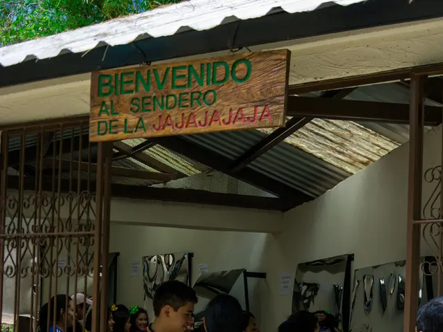 Nagar disappeared without a trace. Refresh your iron with a salt solution for a like-new finish.