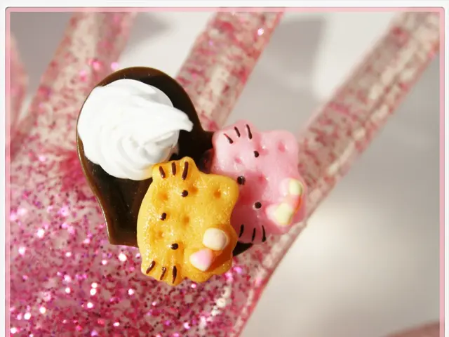 Homemade craft project for children: Glitter Jars