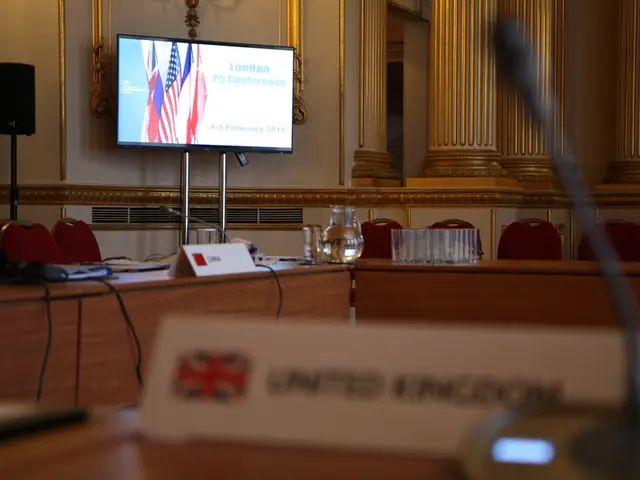 Amazon offers the lowest price yet for Samsung's Dolby Atmos soundbar system, with supplies rapidly...