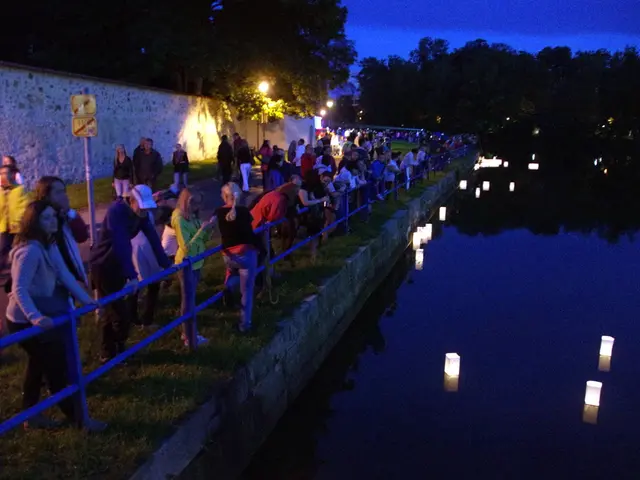 Exploring Lackford Lakes Under Cover of Darkness: Bioluminescence Adventure Walk