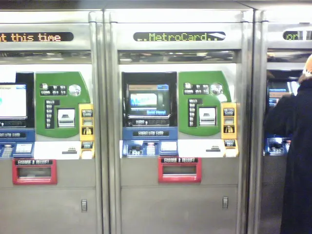 Opens first vending machine store selling snacks and alcohol: A 25-year-old individual ventures...