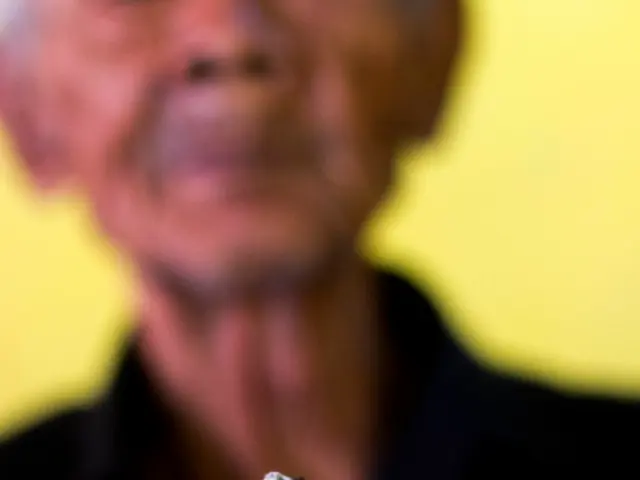 Regulating Vape Packaging to Match Cigarette Standards