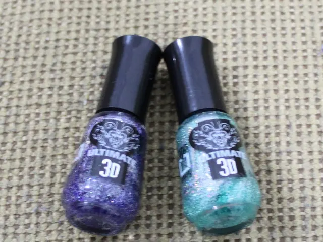 Simple Methods to Elevate a Stubborn Zipper