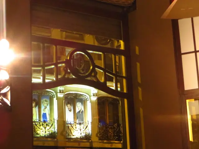 Vibrant Glaserei Bar & Grill establishes itself as the trendy hotspot on Mehringdamm street