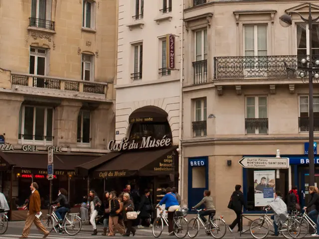 Düsseldorf initiates the disposal of unused bicycles.