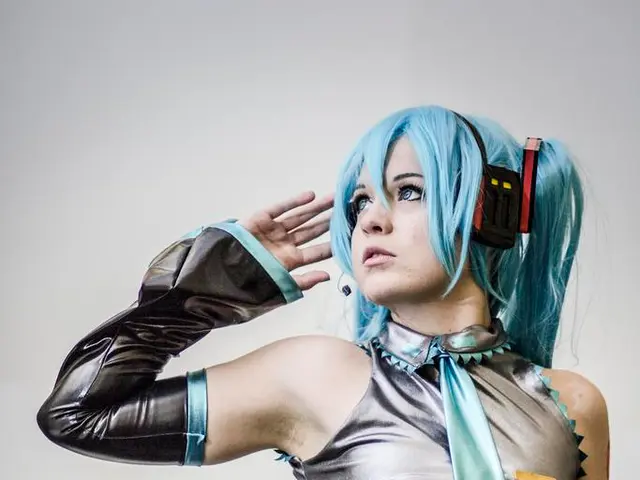 Crafting Custom Tie-Dye Headbands from Recycled T-Shirts