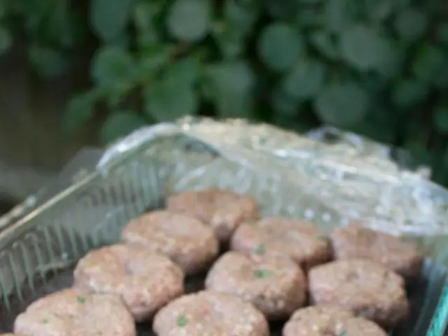 Fed up with water pooling on countertops while washing dishes? Consider purchasing this fashionable...